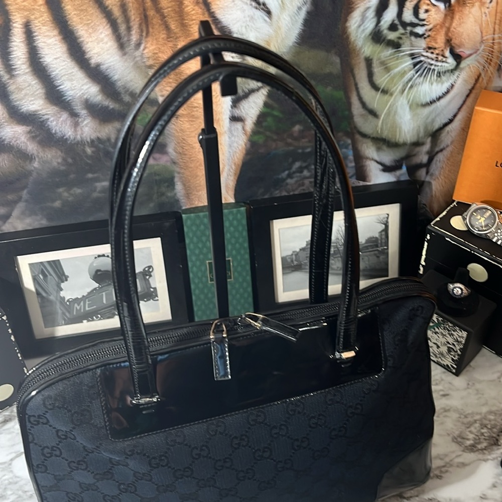 Gucci Black Monogram Tote Bag - Picture 9 of 16